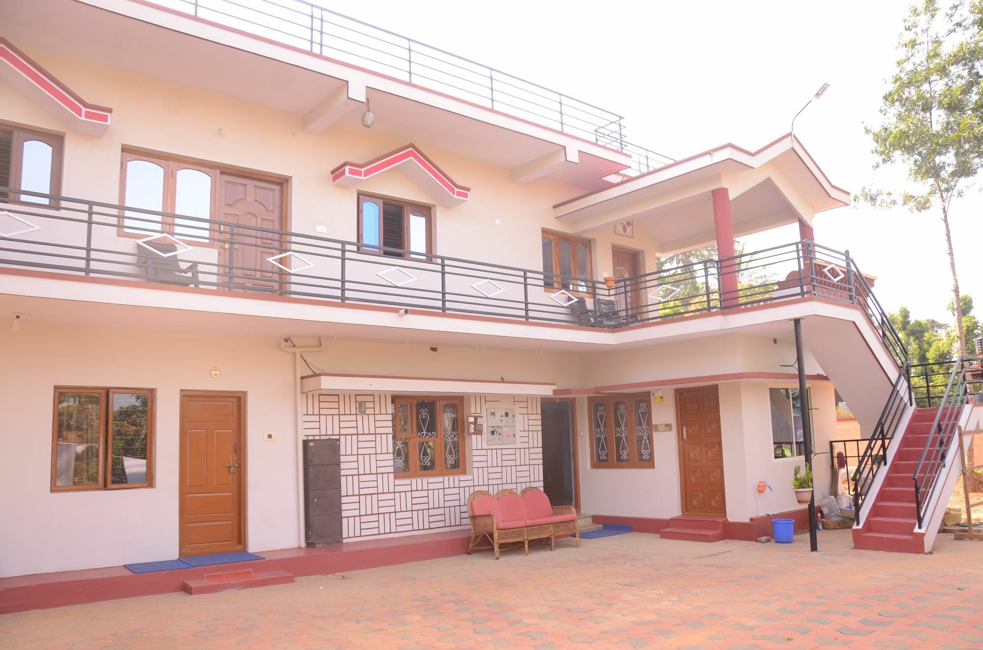 Coorg Girinivas Deluxe Homestay-Wi-Fi Madikeri Extérieur photo
